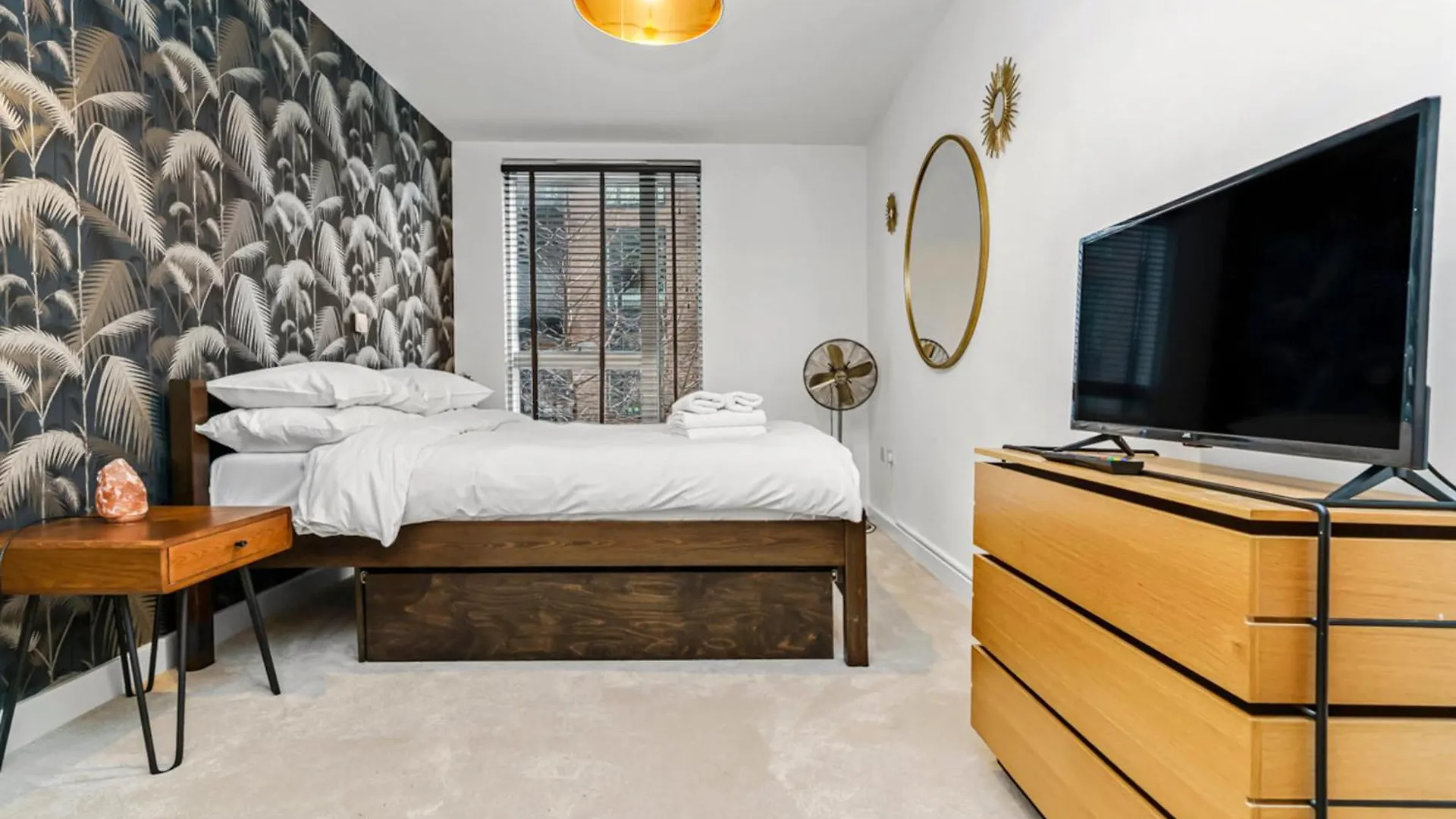 Chic Urban Apartment In Shoreditch 2 Bed 2 Bath London United Kingdom