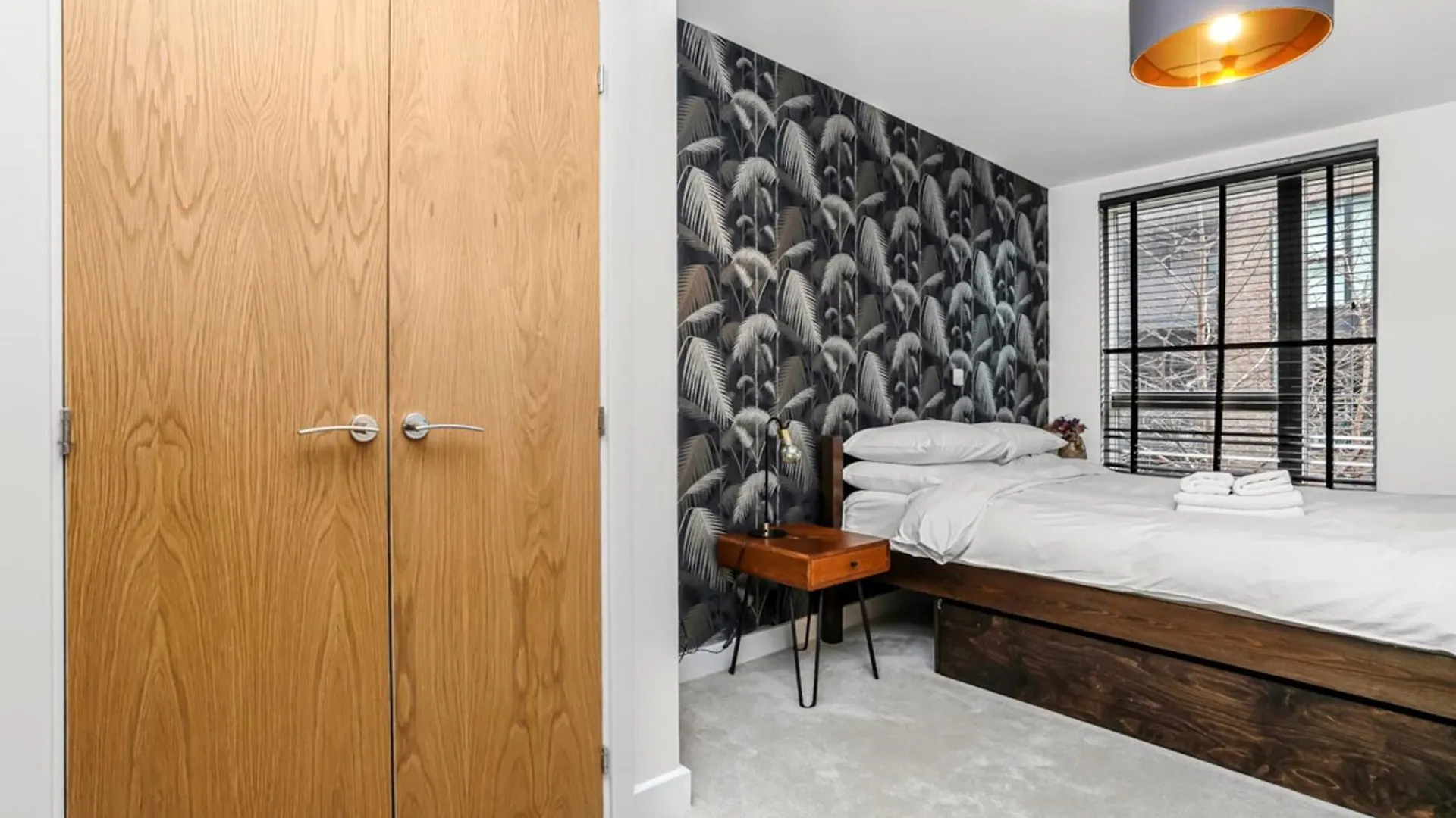 Chic Urban Apartment In Shoreditch 2 Bed 2 Bath London